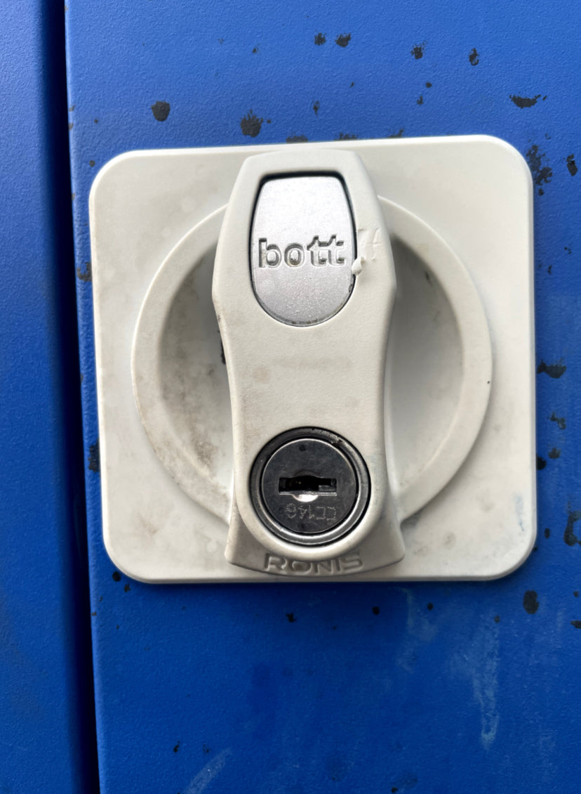 Bott Tool Cabinet - Wall Cupboard