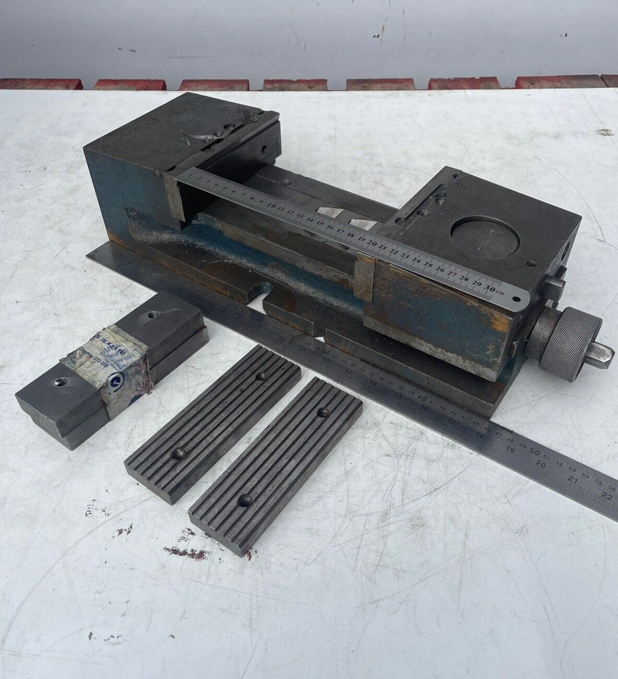 BISON 6517-160 CAMLOCK MACHINE VICE - ENGINEERS Precision Vice - CNC MILLING