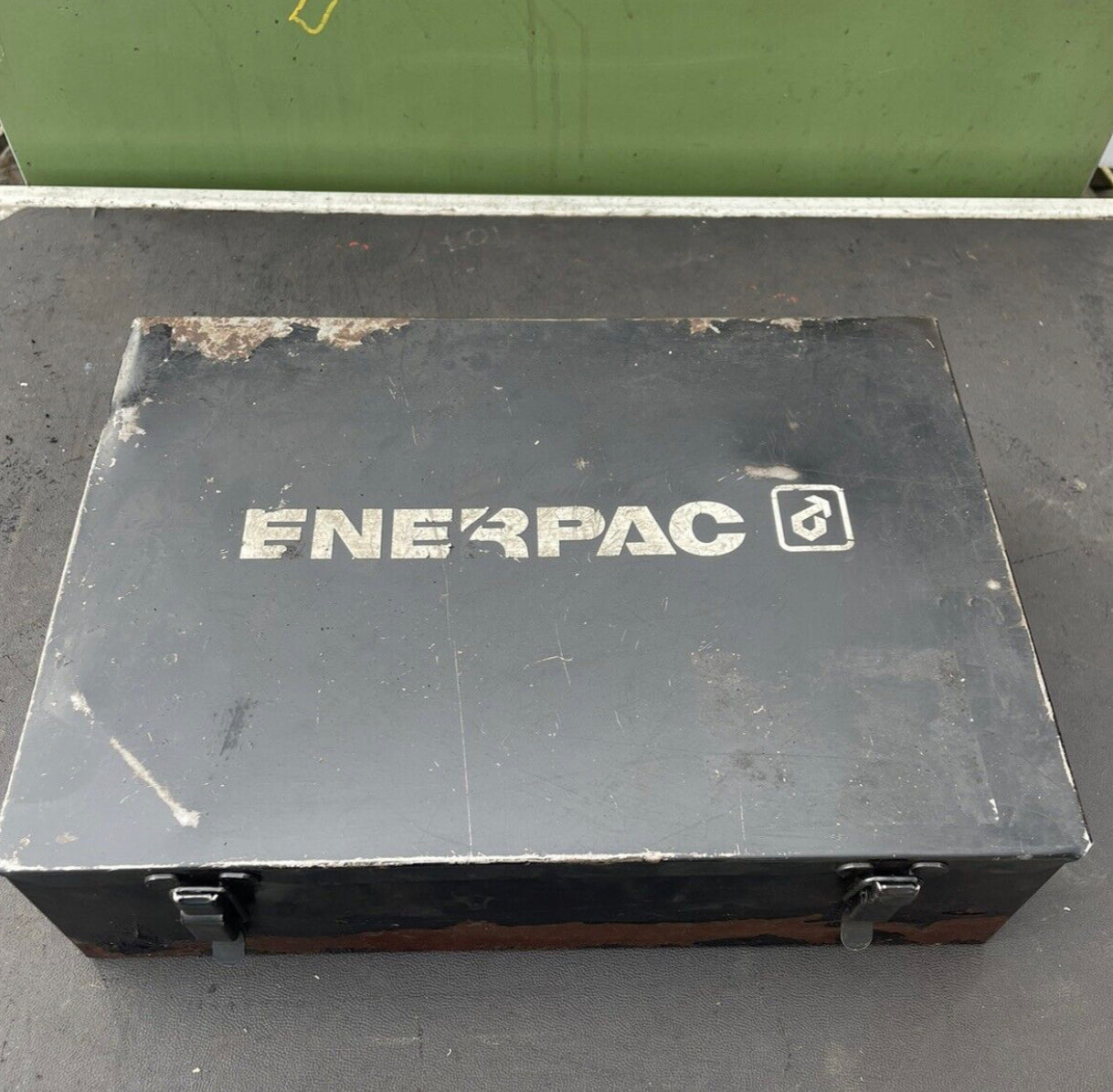 ENERPAC SP-35 Hydraulic Hole Punching Tool Puncher Iron Metal Copper Plate