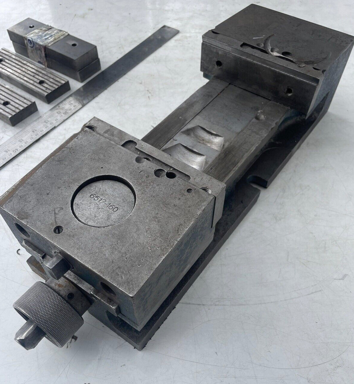 BISON 6517-160 CAMLOCK MACHINE VICE - ENGINEERS Precision Vice - CNC MILLING